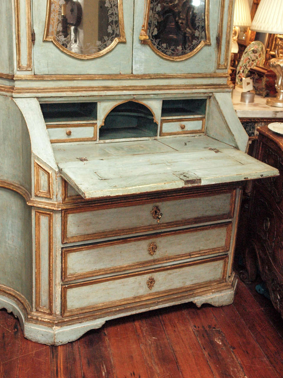 18th c Paint and Parcel Gilt Mirrored Door Secretary Bookcase In Excellent Condition In Natchez, MS