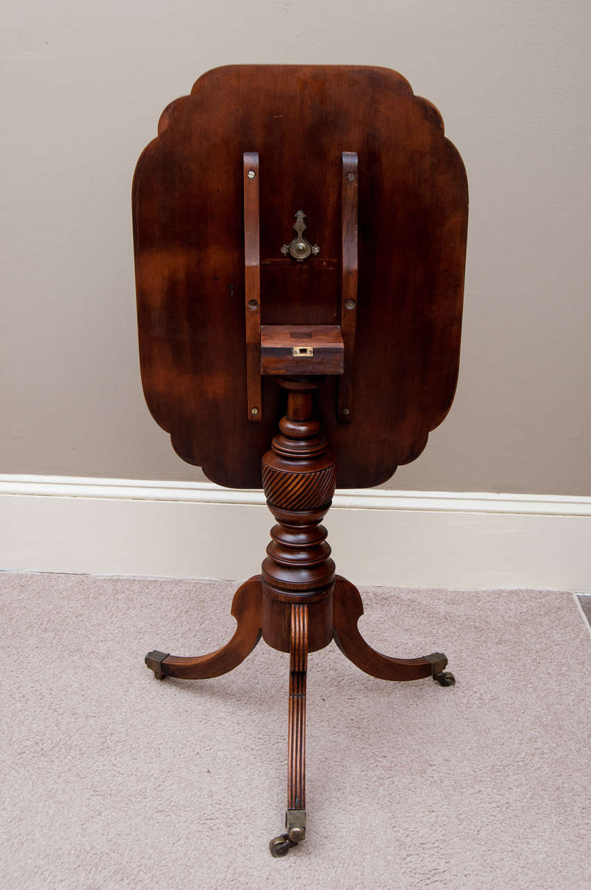 19th Century Federal Tilt-Top Stand For Sale