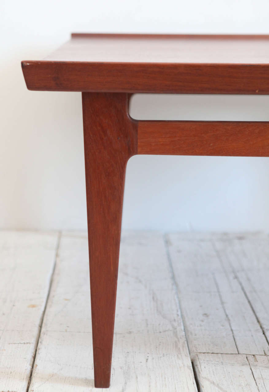 Pair of Finn Juhl Teak Side Tables for Frances and Sons In Good Condition In Los Angeles, CA