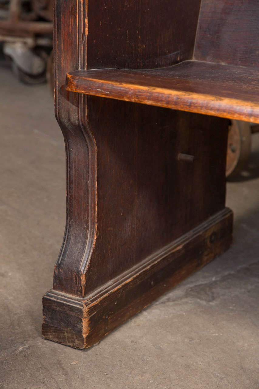 Antique Oak Church Pew with Carved Cross In Good Condition In Los Angeles, CA