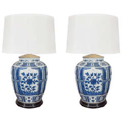 Pair of Blue and White Porcelain Lamps 8