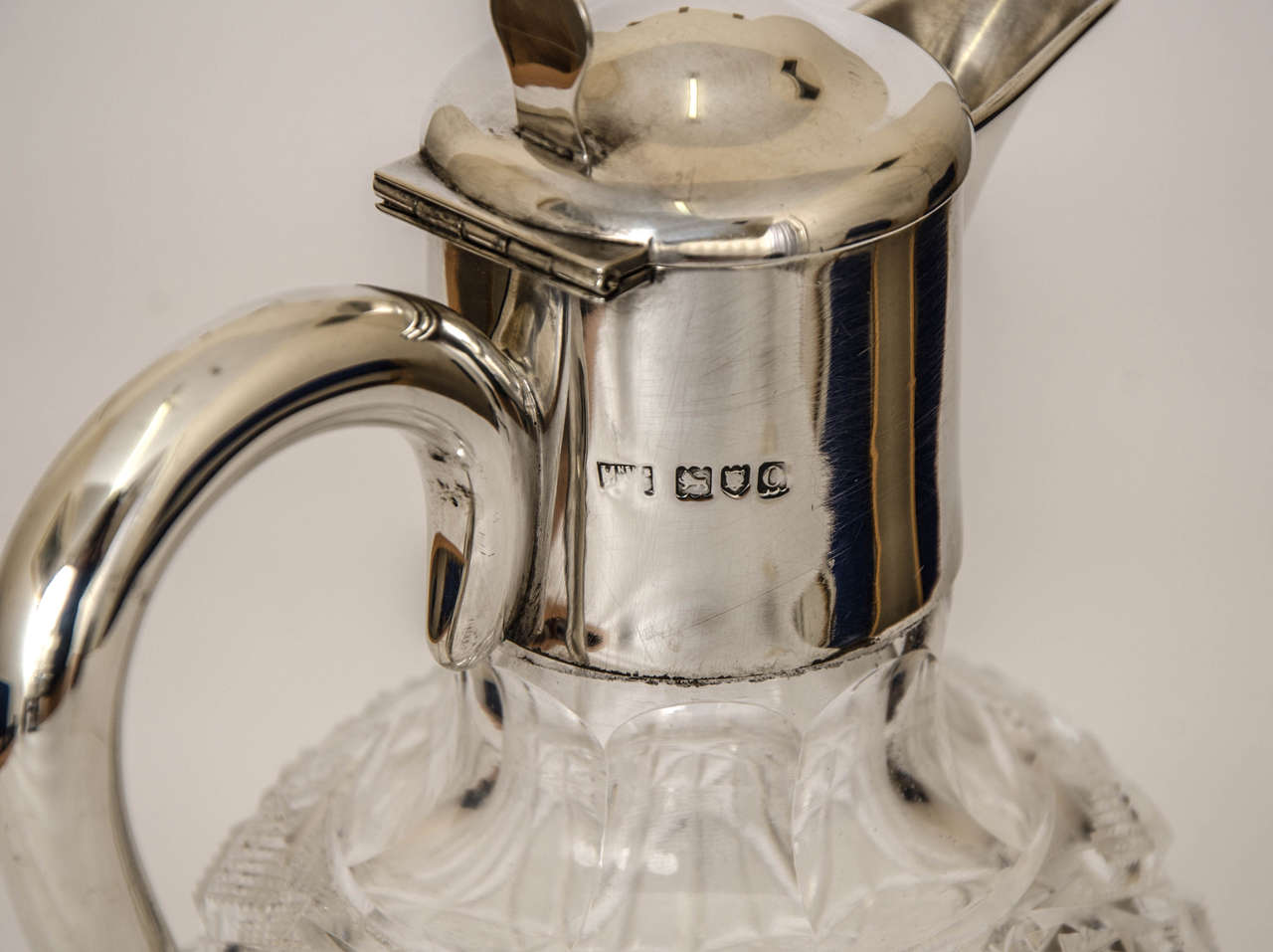 Sterling Silver Mounted Claret Jug Made by Mappin & Webb in 1909 In Good Condition For Sale In London, GB