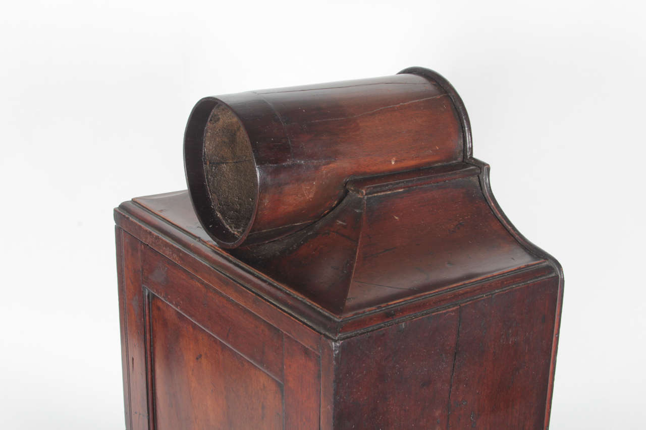 Early 19th Century Ballot Box In Good Condition For Sale In Toronto, ON
