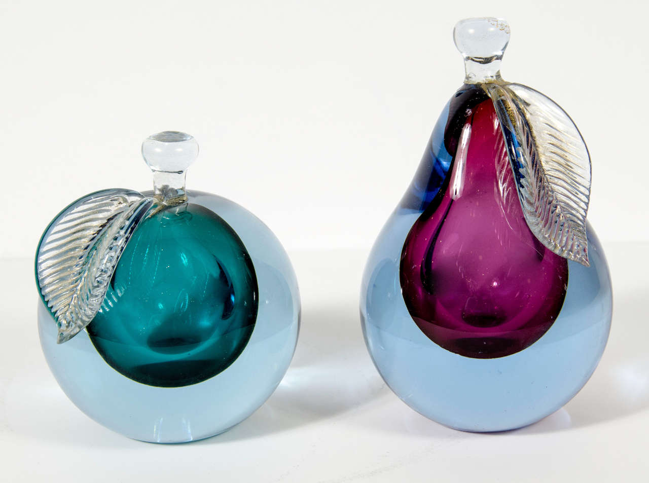 Hand Blown Murano Glass Pear and Apple by Barbini In Excellent Condition In New York, NY