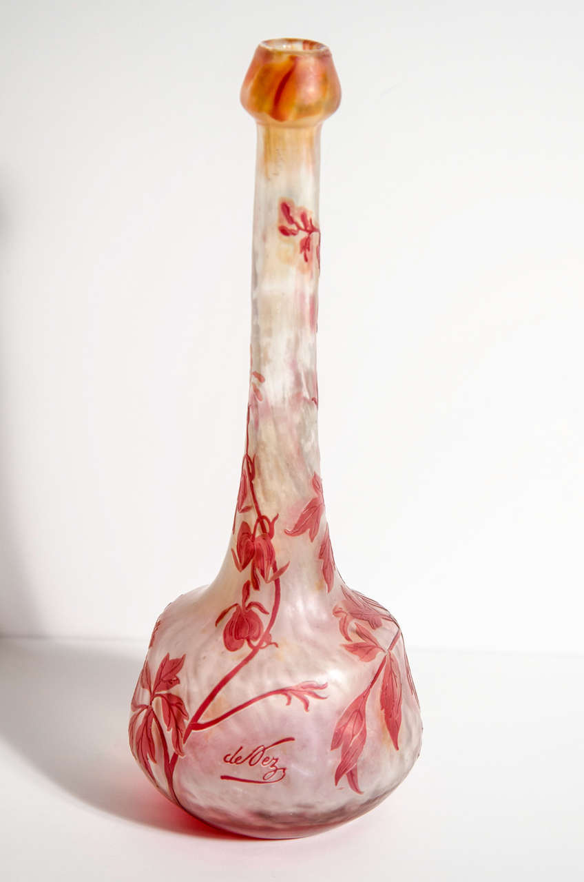 Art Nouveau Vermilion Wisteria Etched Glass Cameo Vase signed by Devez 2