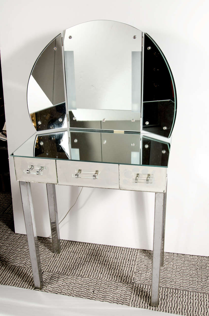 Gorgeous 1940's Hollywood Illuminating Mirrored Vanity at 1stDibs