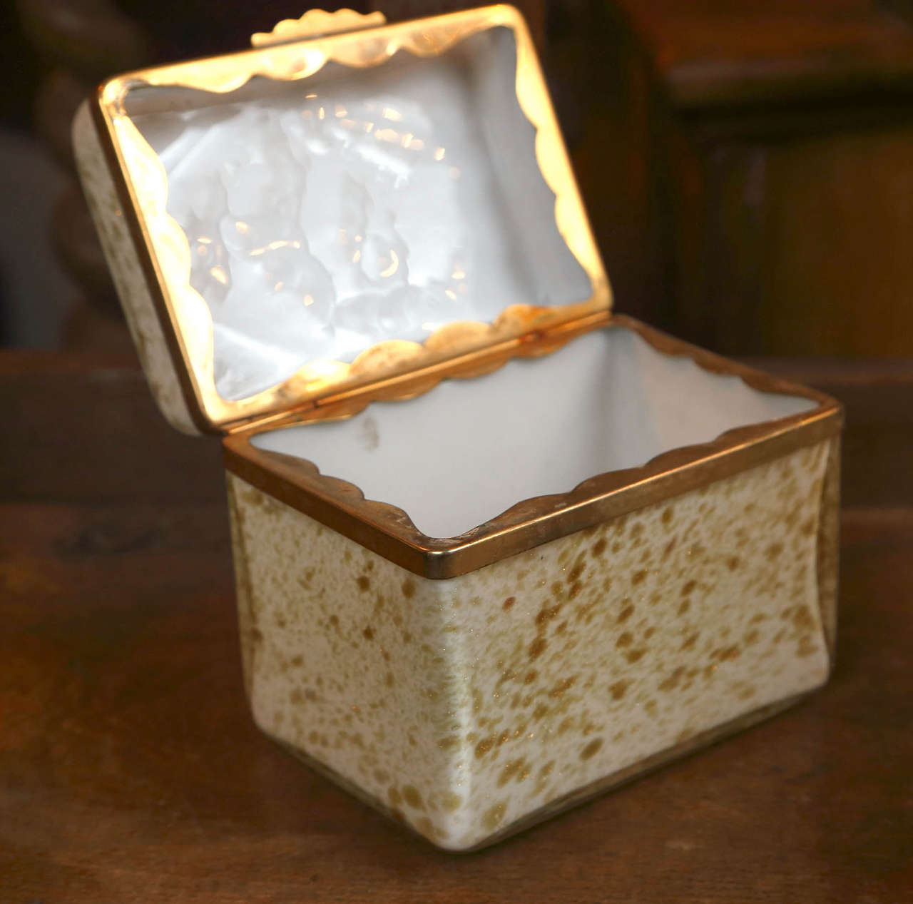 Mid-20th Century Vintage Murano Glass Box