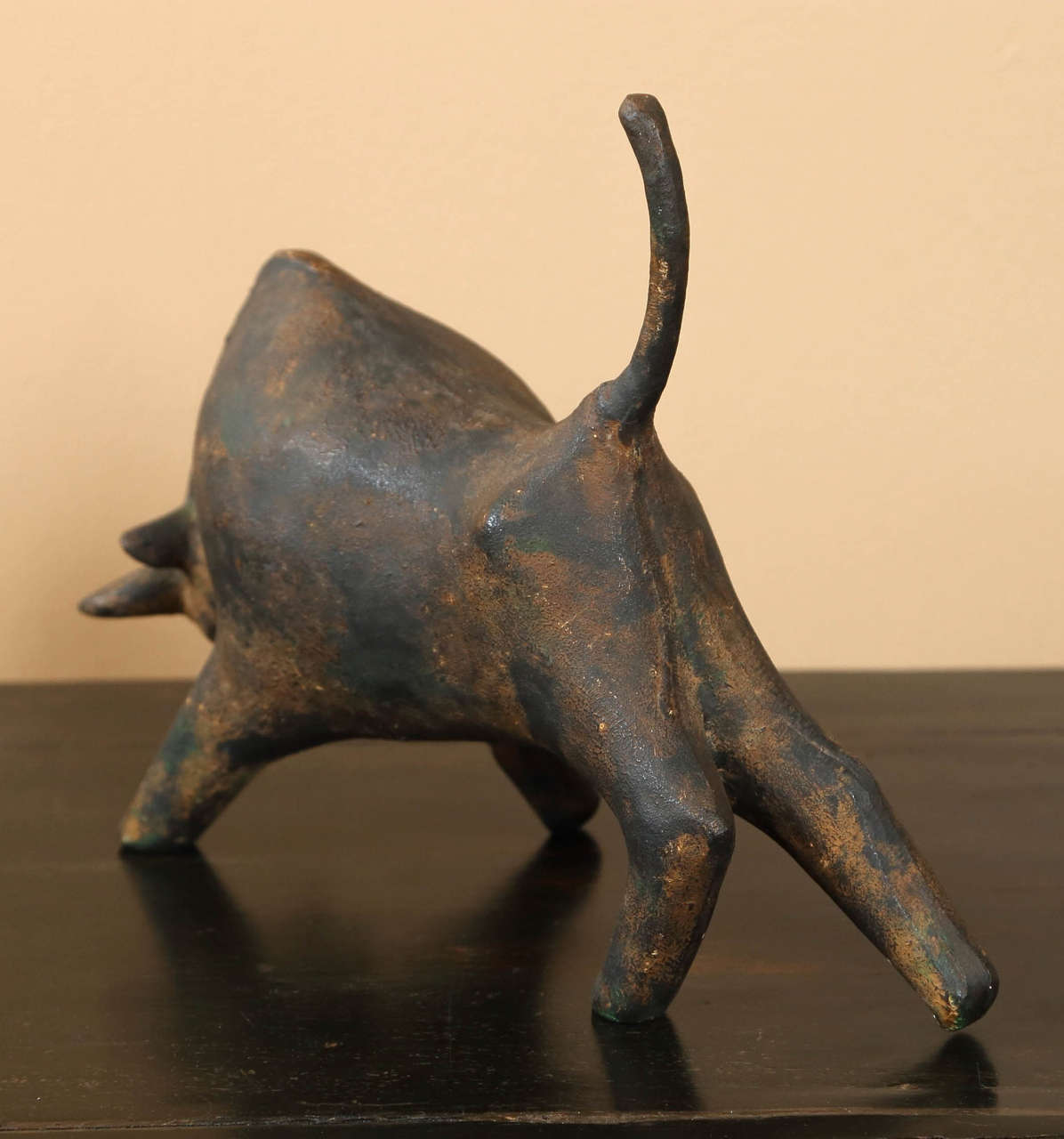 Table Sculpture Of A Charging Bull 1