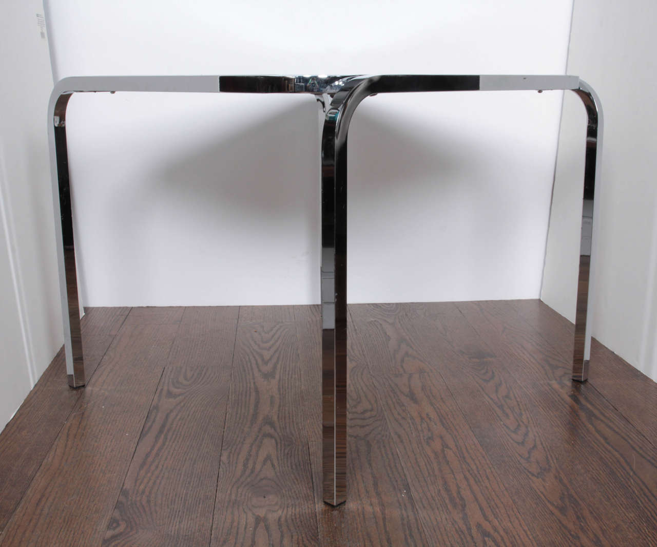 Chrome and Burlwood Side Table in the Manner of Milo Baughman In Good Condition In New York, NY