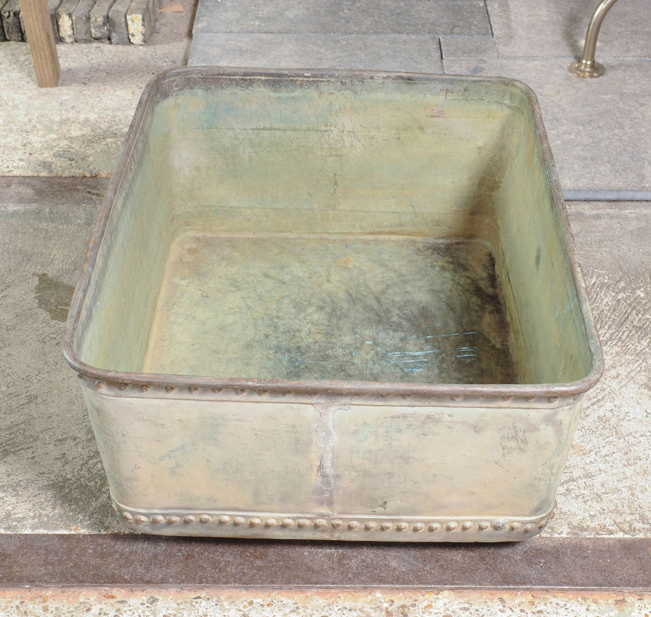 A heavy copper rivetted cistern / Tank, useful as a log bin 4