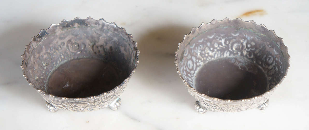 American Pair of Tiffany Repousse Sterling Silver Salts For Sale