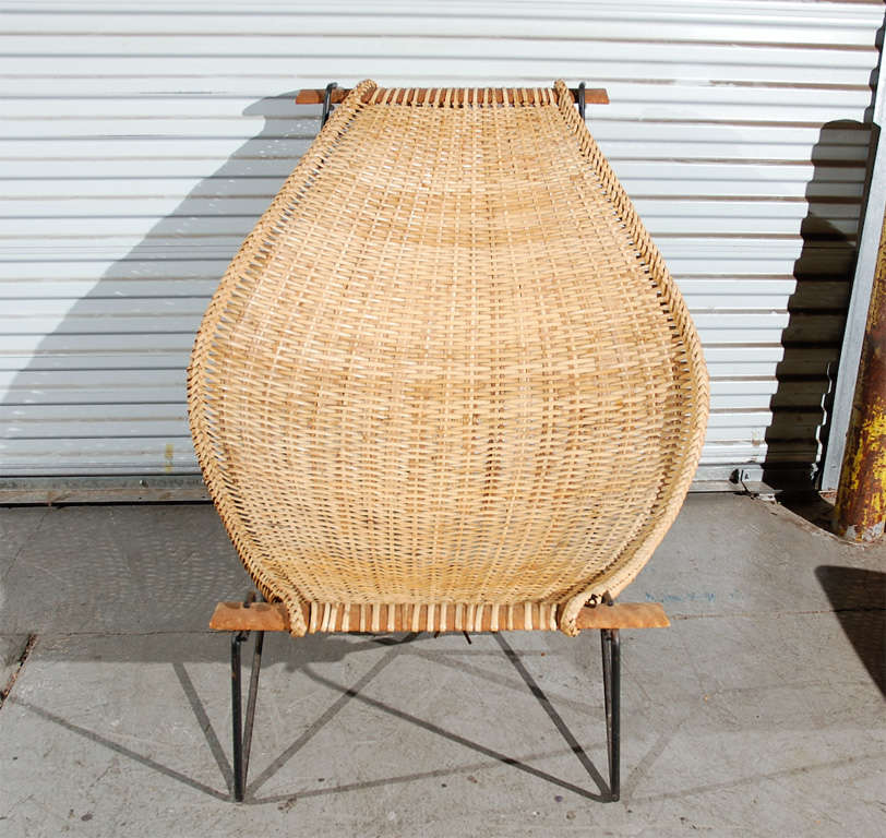American ONE Rattan Chaise Lounge