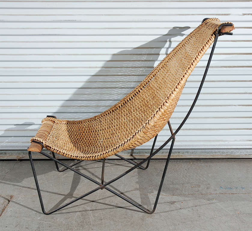 ONE Rattan Chaise Lounge 1