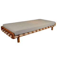 Rare Daybed by TH Robsjohn-Gibbings