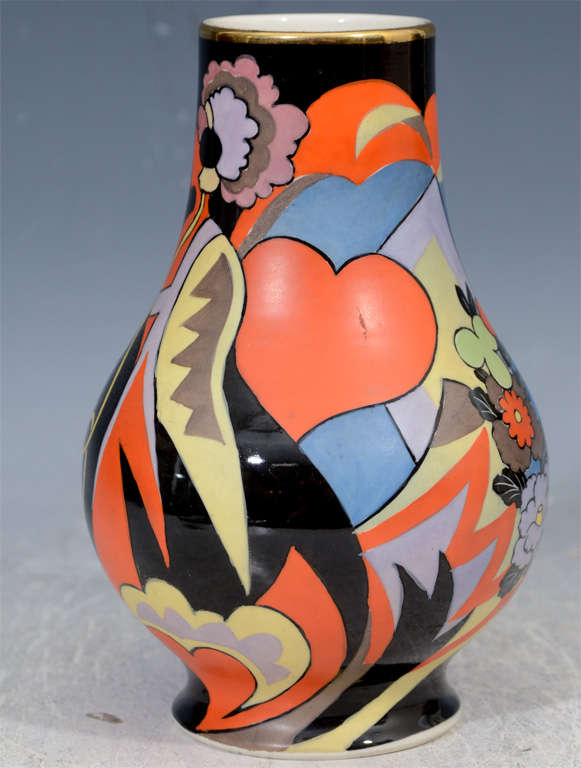 Japanese Art Deco Porcelain Vase with Flowers and Female Figures 2