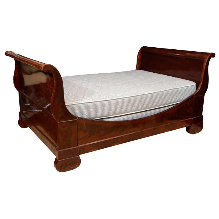 Antique English "Sleigh" Bed and Antique Dressing Table at 1stDibs