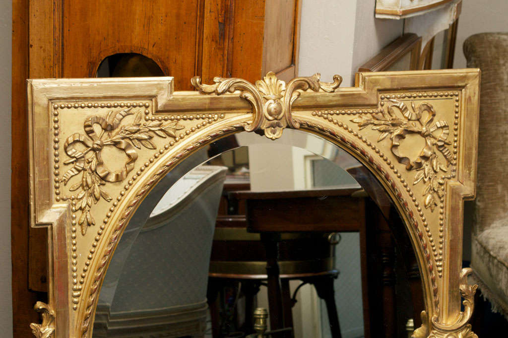 Victorian Giltwood Beveled Mirror For Sale 1