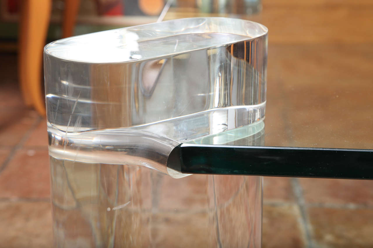Karl Springer Thick Lucite Leg And Glass Coffee Table In Excellent Condition In New York, NY
