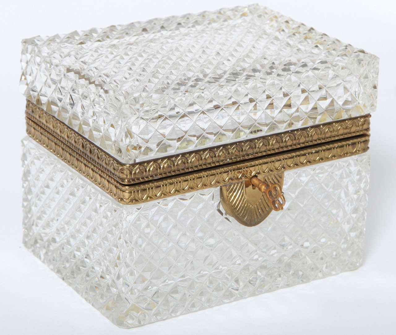 Handcut Crystal Lidded Lock Box