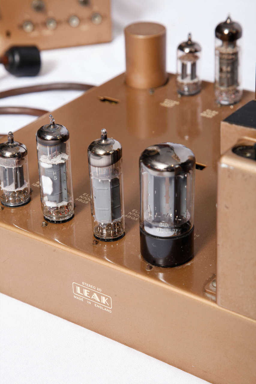 British Leak Stereo 20 Amplifier And Varislope Pre-amplifier