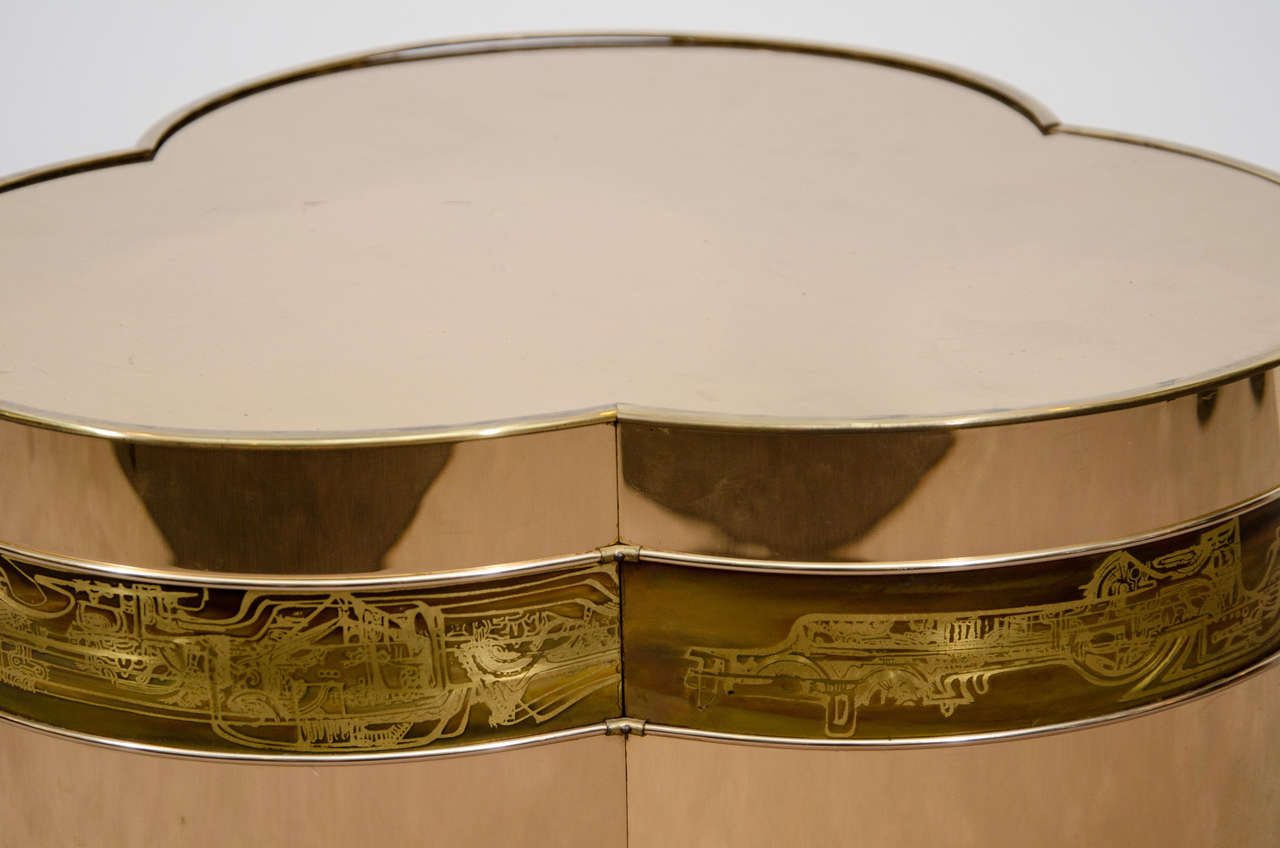 Mid-Century Modern Pair of Mid Century Brass Trifoil Side Tables by Mastercraft