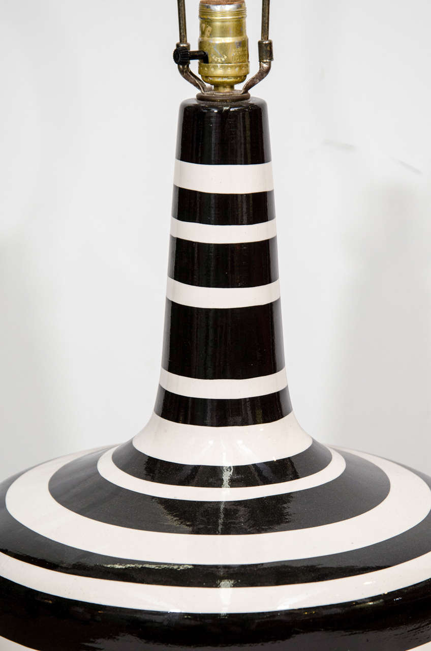 black and white ceramic lamp