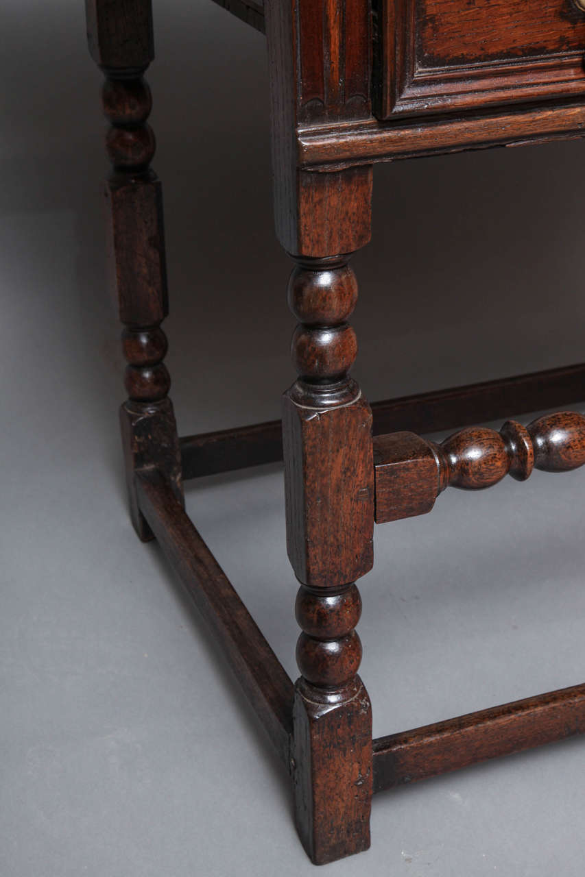 Charles II Oak Side Table For Sale 1