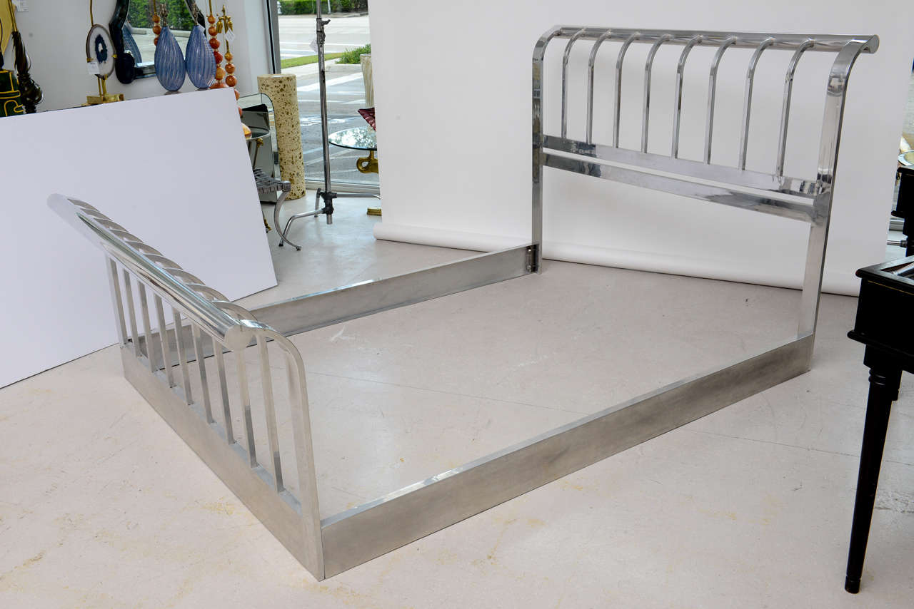 American Retro Aluminum Bed