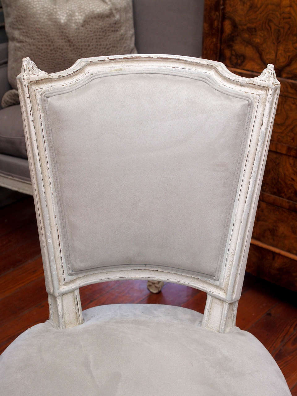 Set of 12 Louis XVI Style Dining Chairs In Excellent Condition In New Orleans, LA