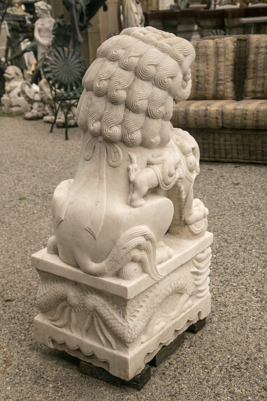 Vintage Pair of Marble Temple Lion Foo Dogs In Excellent Condition In Stamford, CT