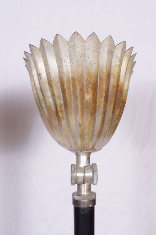Pair of Standard Lamps with Shell Up Lights In Excellent Condition For Sale In Vancouver, BC