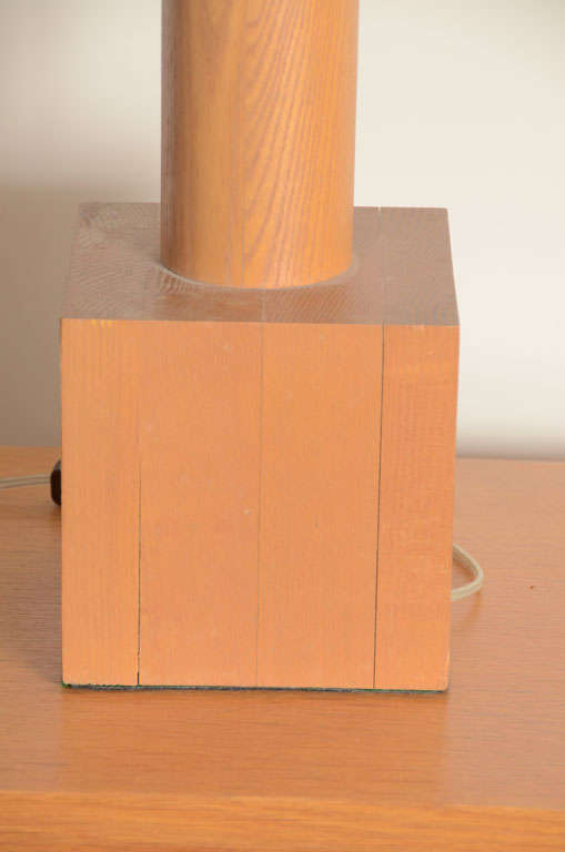 Vintage Wooden Table Lamp with Block Base, United States, 20th C. In Good Condition For Sale In New York City, NY