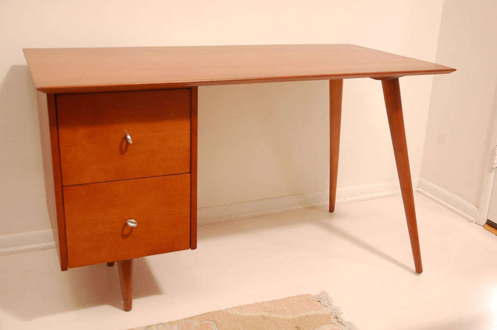 Paul McCobb Planner Group Desk at 1stDibs