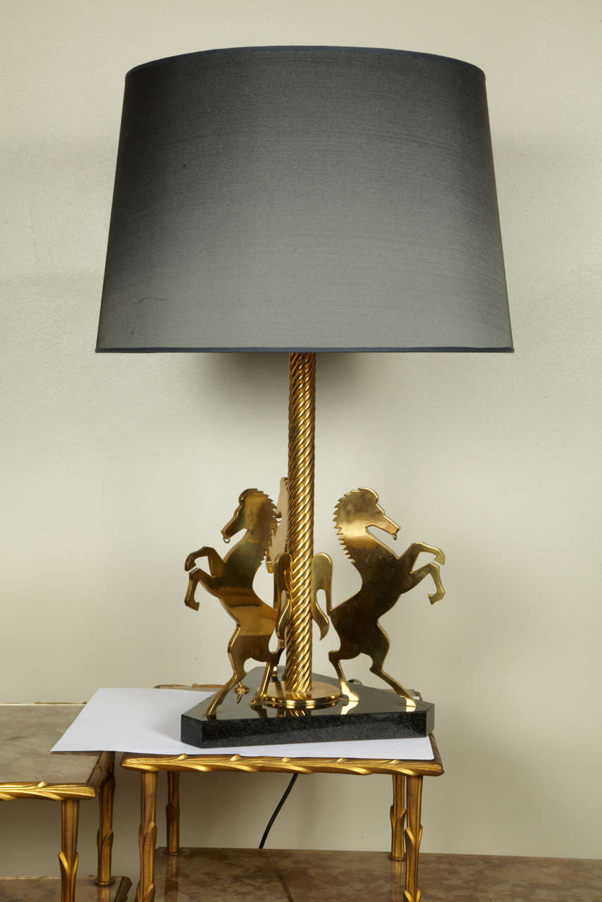 Interesting table lamp , marble base , with 3 horses in bronze.
Very good design and quality.
Very 