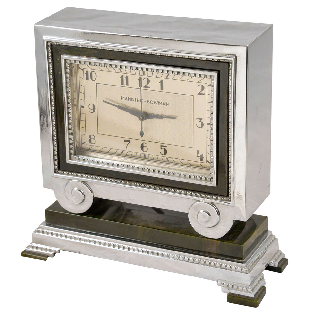 Working Manning Bowman Machine Age Art Deco Clock  in Catalin & Chrome