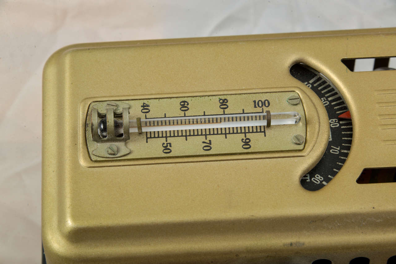 Henry Dreyfuss designed Thermostats In Good Condition For Sale In Dallas, TX