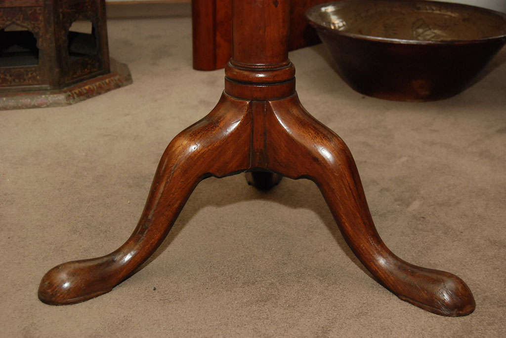 Queen Anne Style Walnut Tilt Top Table 2