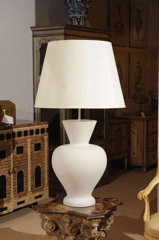 A Syrie Maugham style lamp
