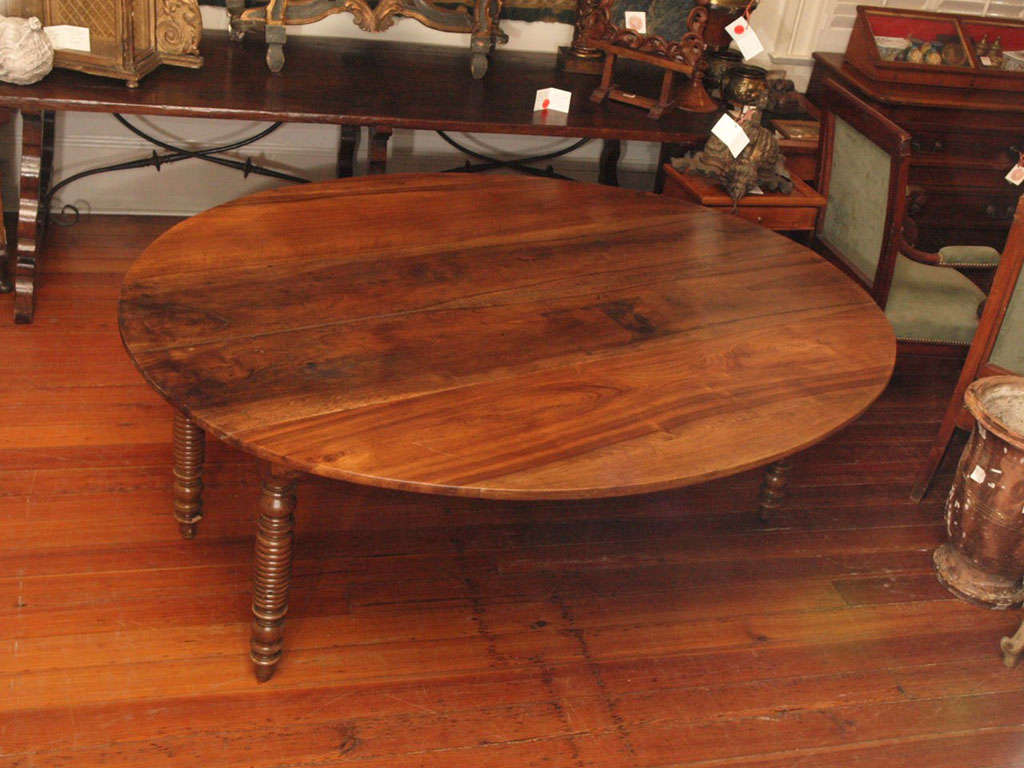 Large 19c. Spool Leg Dining Table 1