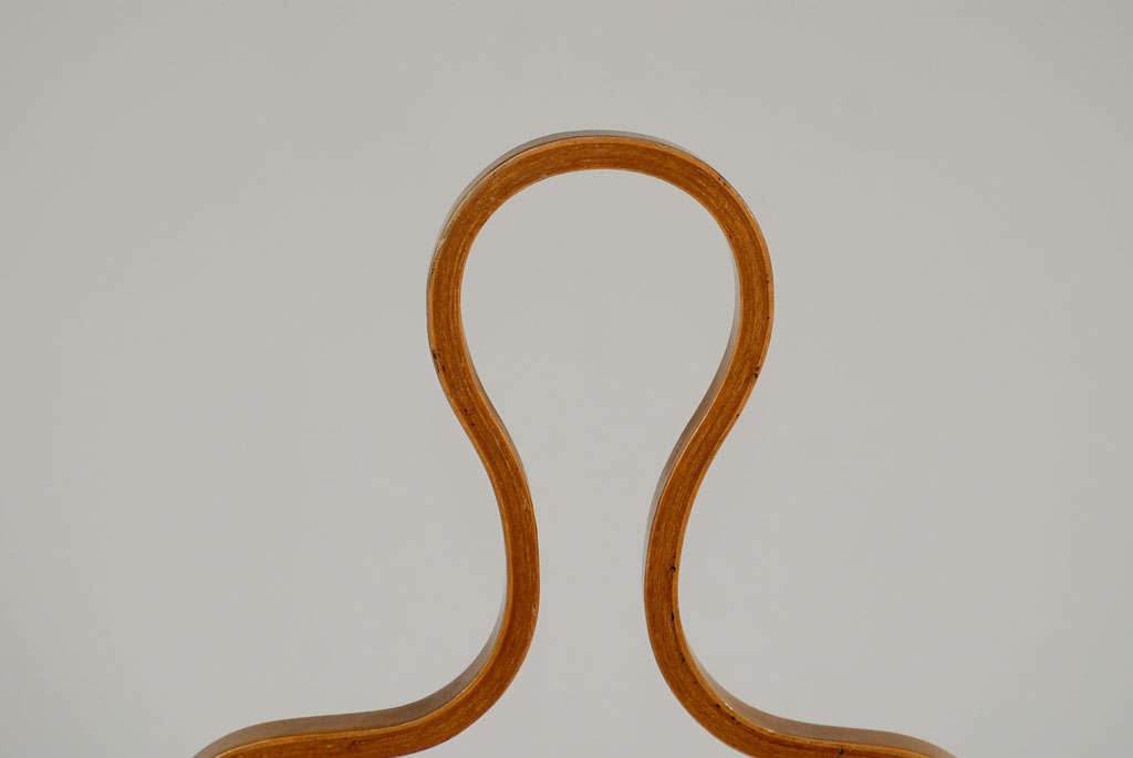 Unique Silhouette Valet and Coat Stand For Sale 5