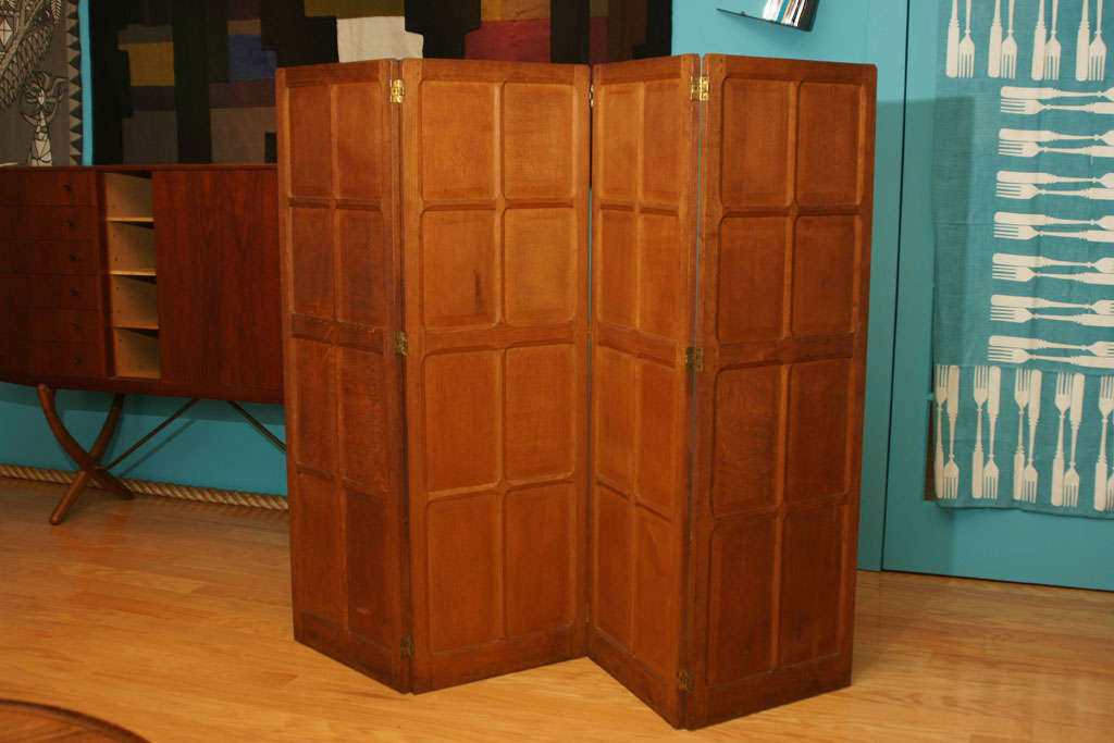 Four-Panel Oak Screen Attributed to Gordon Russell, circa 1930