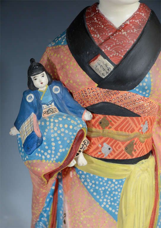 Antique Japanese Clay Figure of Young Geisha; Late Meiji Period In Good Condition In New York, NY