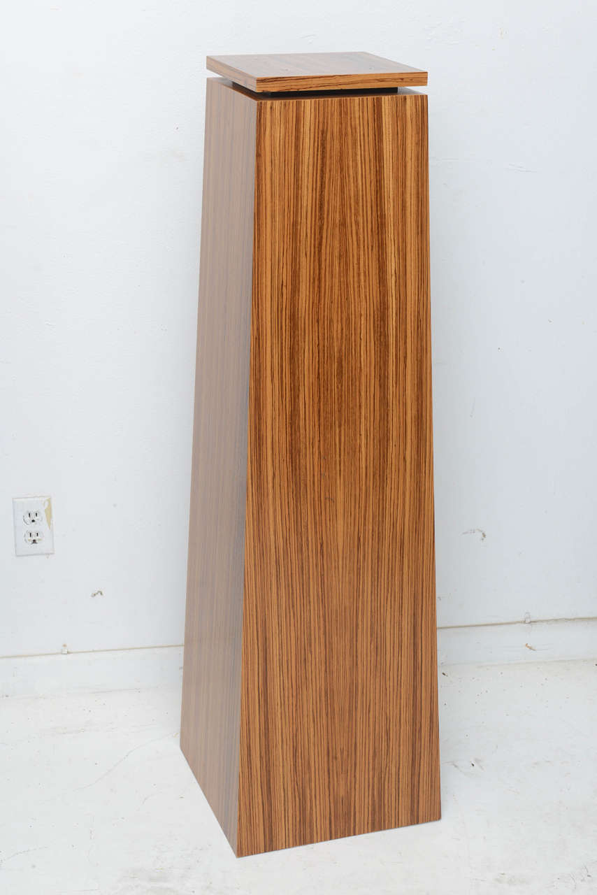 Italian Obelisk Form, Art Deco Style Pedestal in Zebrano Wood