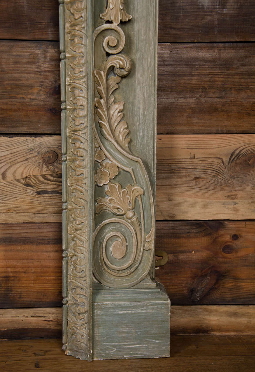 Georgian Style Carved Wooden Fire Surround In Good Condition In London, GB