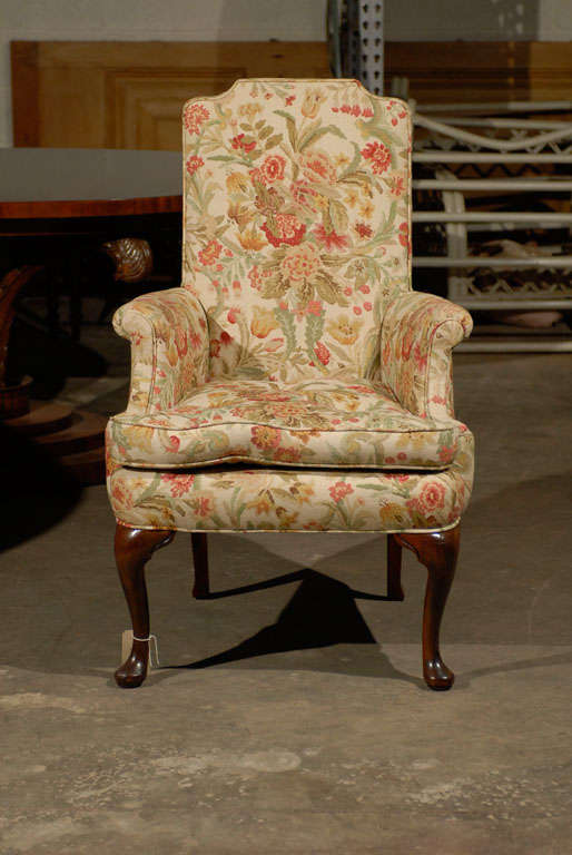 PAIR OF UPHOLSTERED HOST & HOSTESS CHAIRS<br />
AN ATLANTA RESOURCE FOR FINE ANTIQUES<br />
WE HAVE A VERY LARGE INVENTORY ON OUR WEBSITE<br />
TO VISIT GO TO WWW.PARCMONCEAU.COM