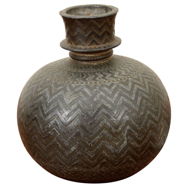 Indian Bidriware Vase (Hookah Pot)