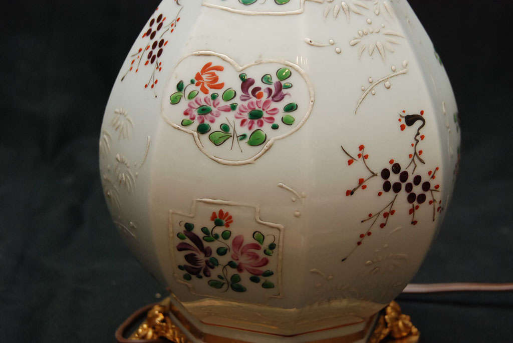 Floral Decorated Porcelain Lamp 3