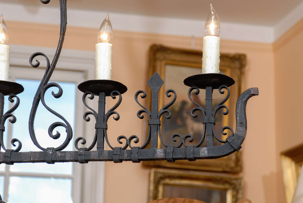 French 1940s, Wrought Iron Five-Light Linear Chandelier with Scrolled Décor 2