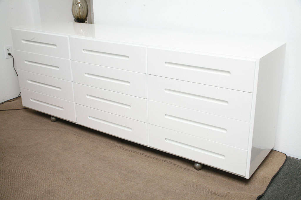 Beautiful white laquered dresser...