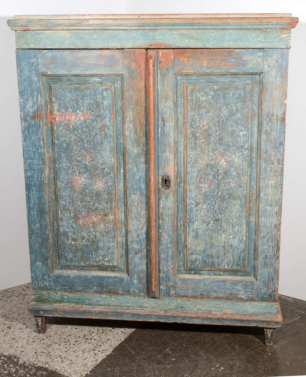 Gustavian cupboard.scraped to original paint.